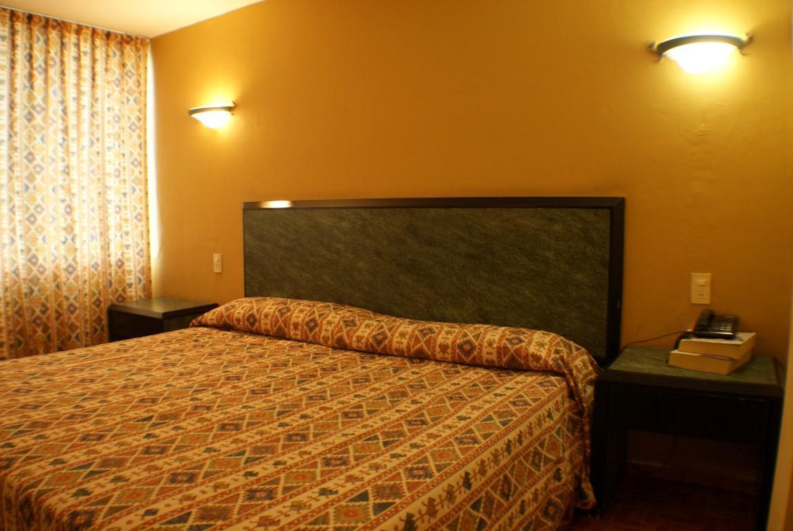 Hotel Universo Guadalajara Dış mekan fotoğraf