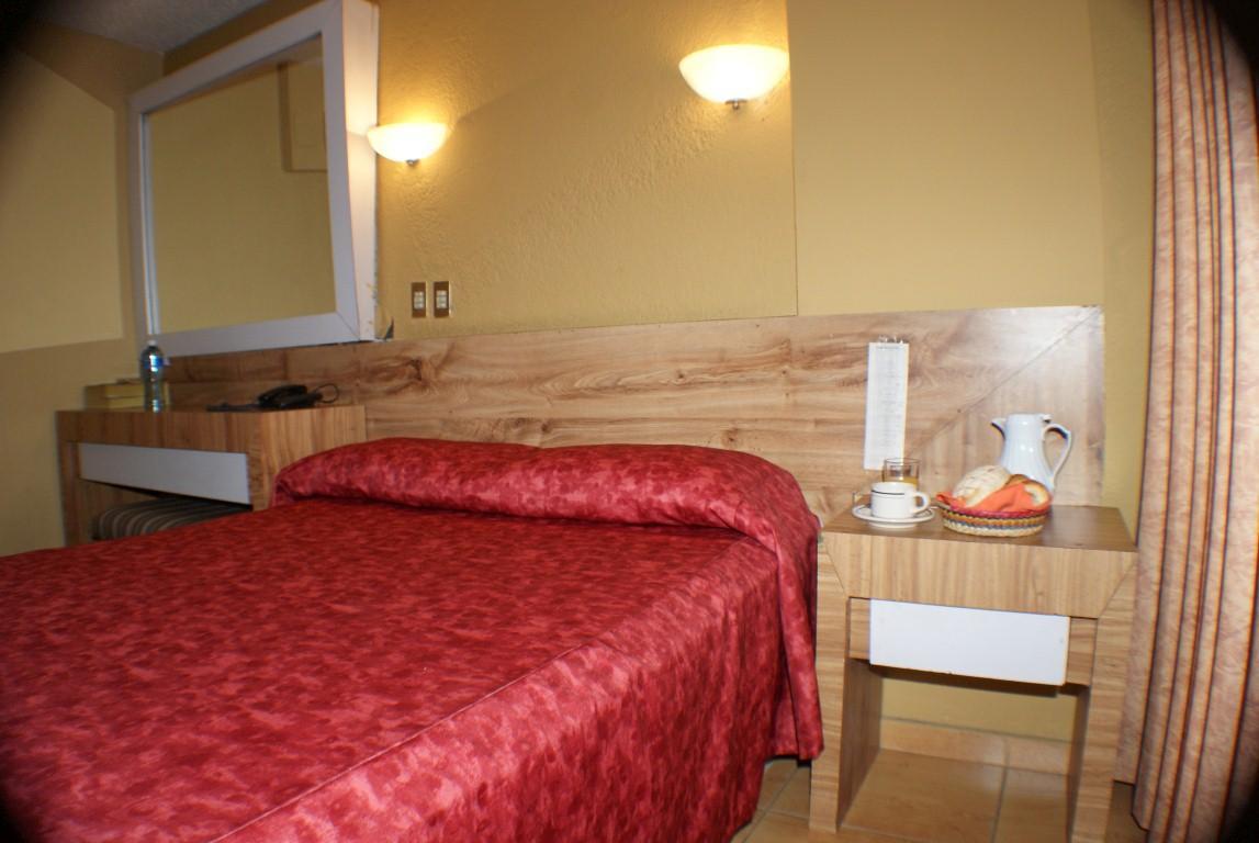 Hotel Universo Guadalajara Dış mekan fotoğraf