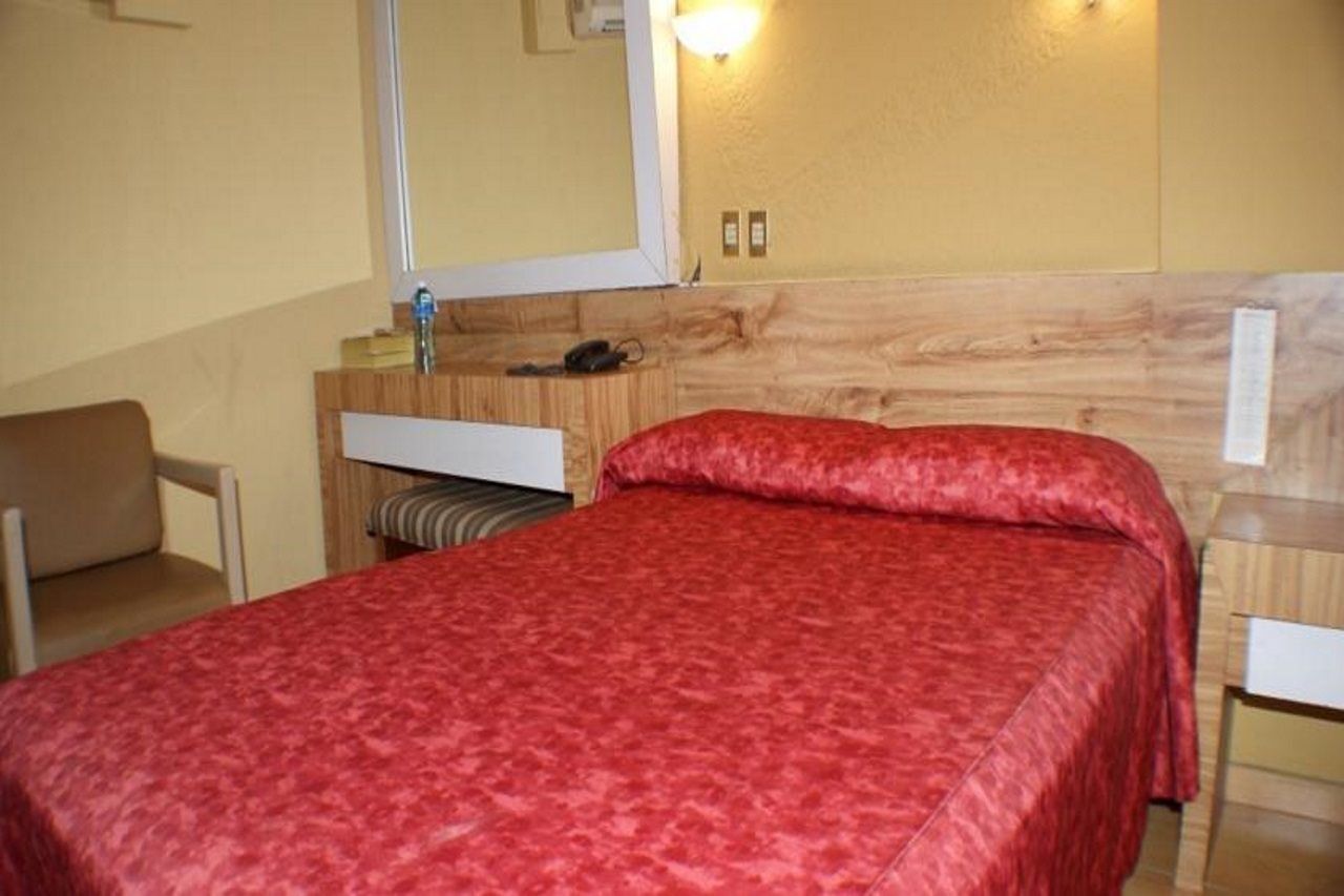 Hotel Universo Guadalajara Dış mekan fotoğraf